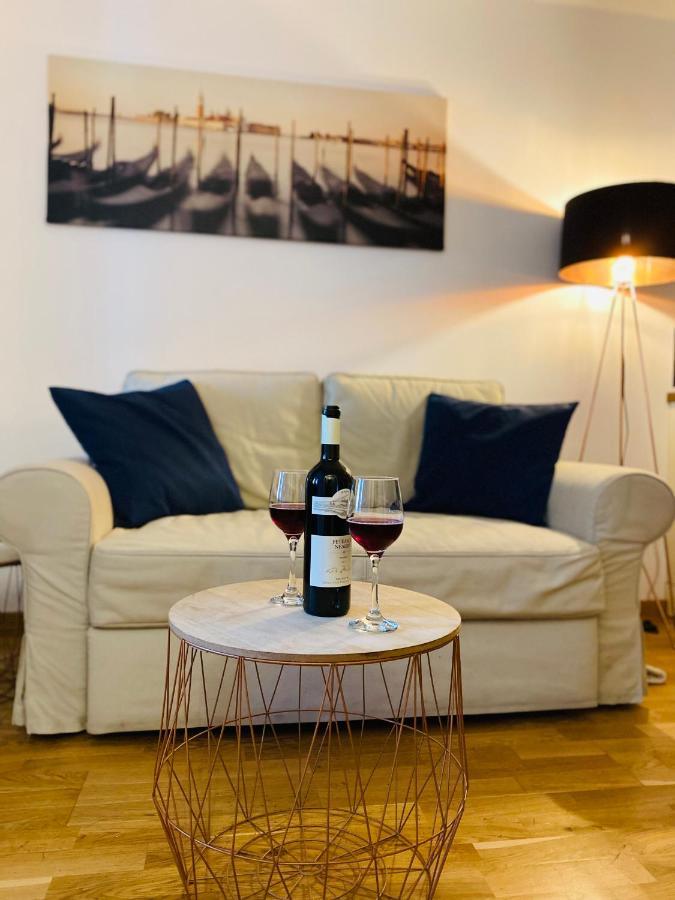 Apartament Downtown Studio Kluż-Napoka Zewnętrze zdjęcie